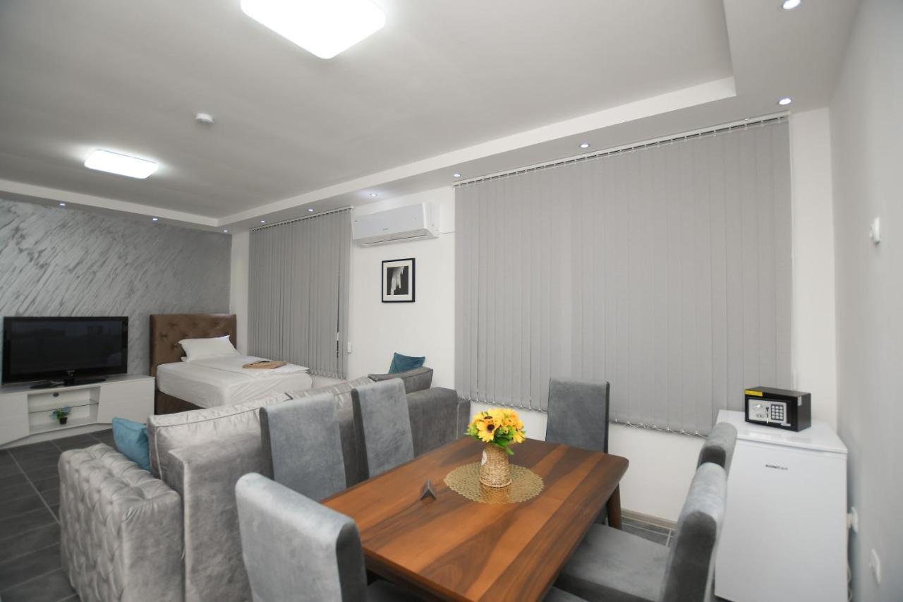 Relax Apartmani Кладово Экстерьер фото